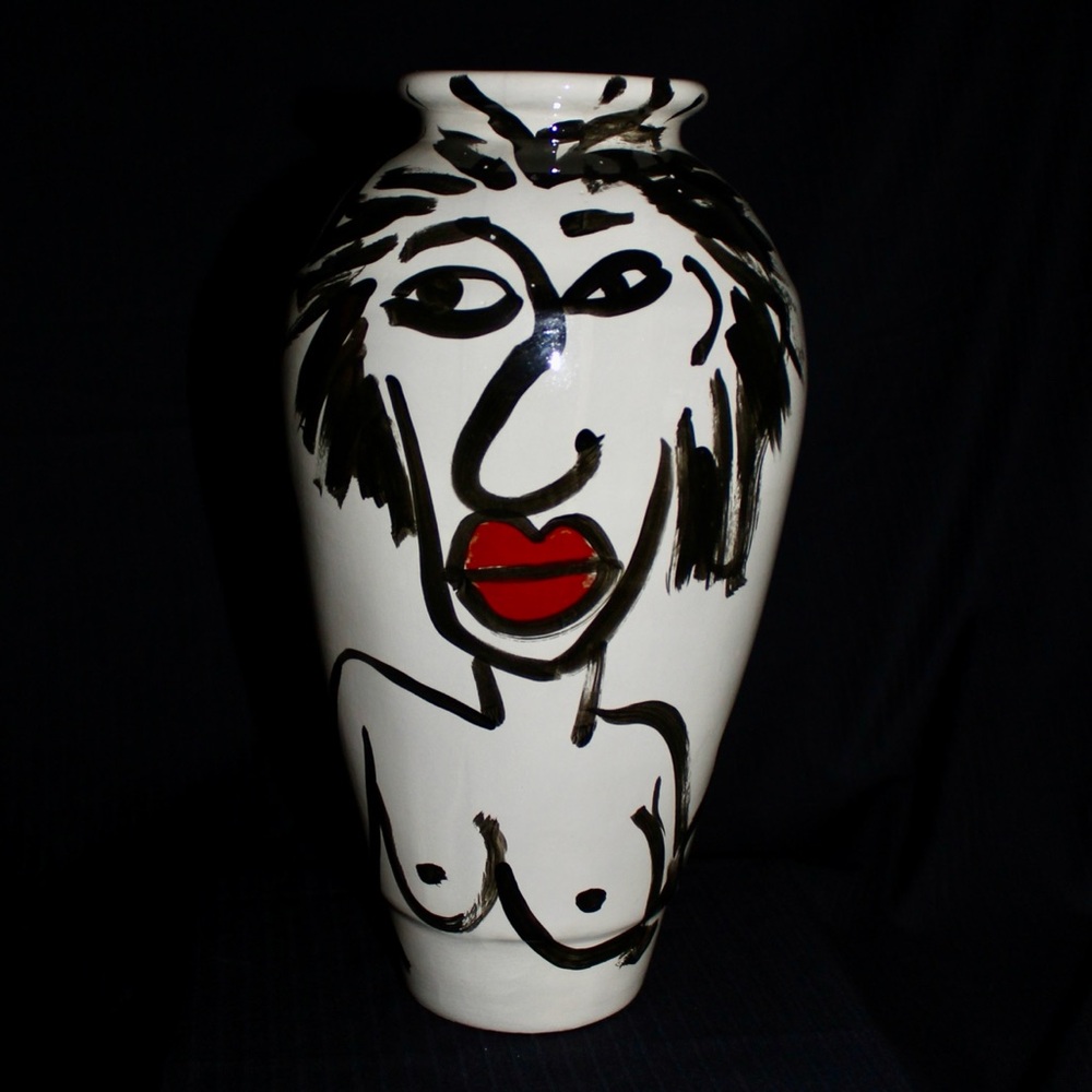 Vintage Iguana Jack’s Belize cubist hand-painted ceramic vase